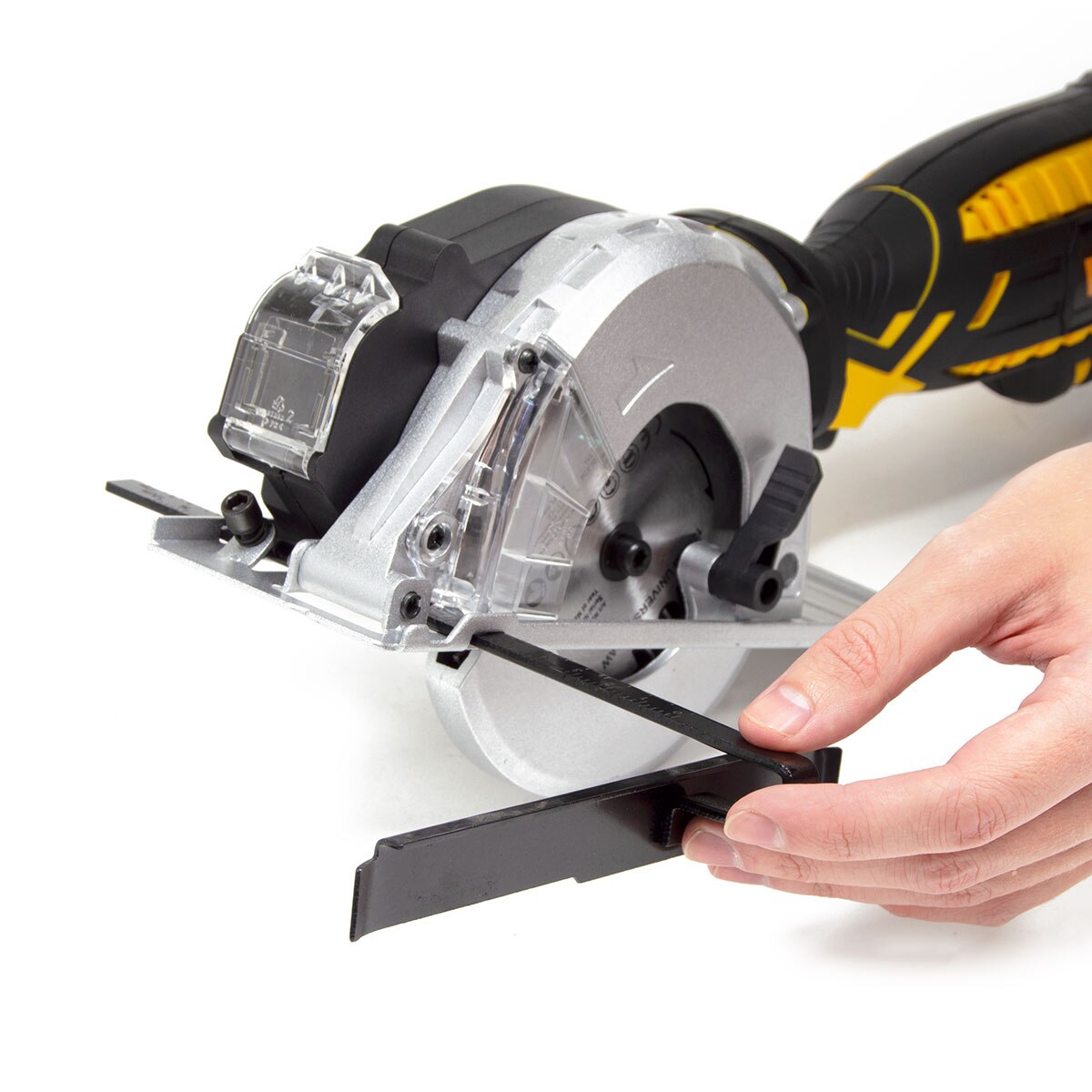 Ex Display Wolf 705w 120mm Multi-Purpose Compact Circular Saw - Image 2