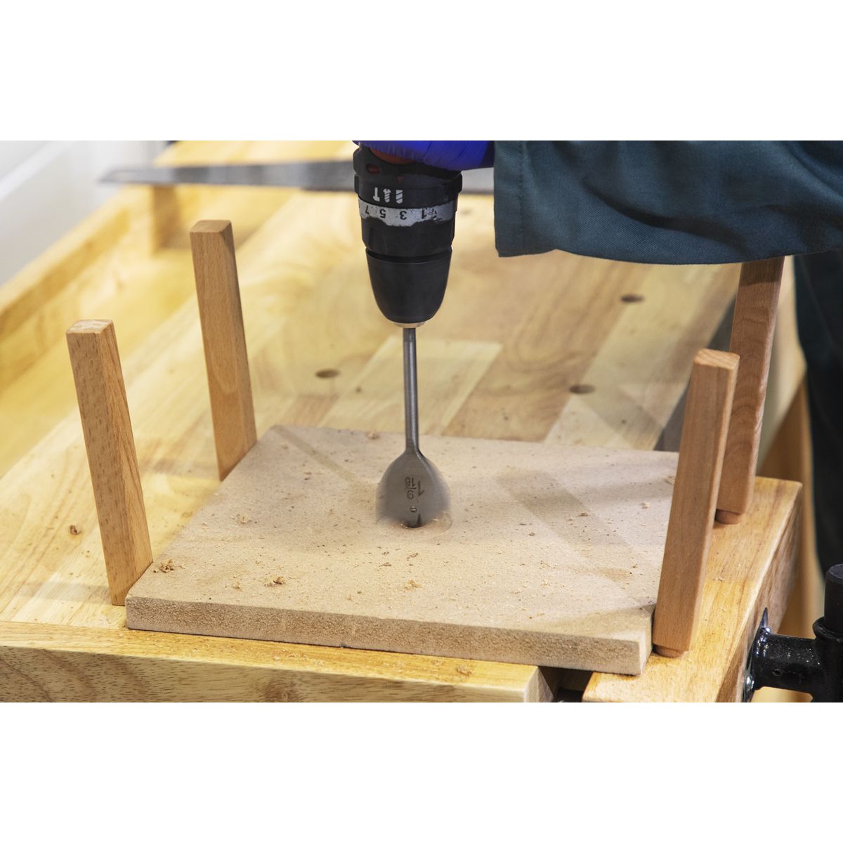 Sealey Woodworking Bench - Image 7