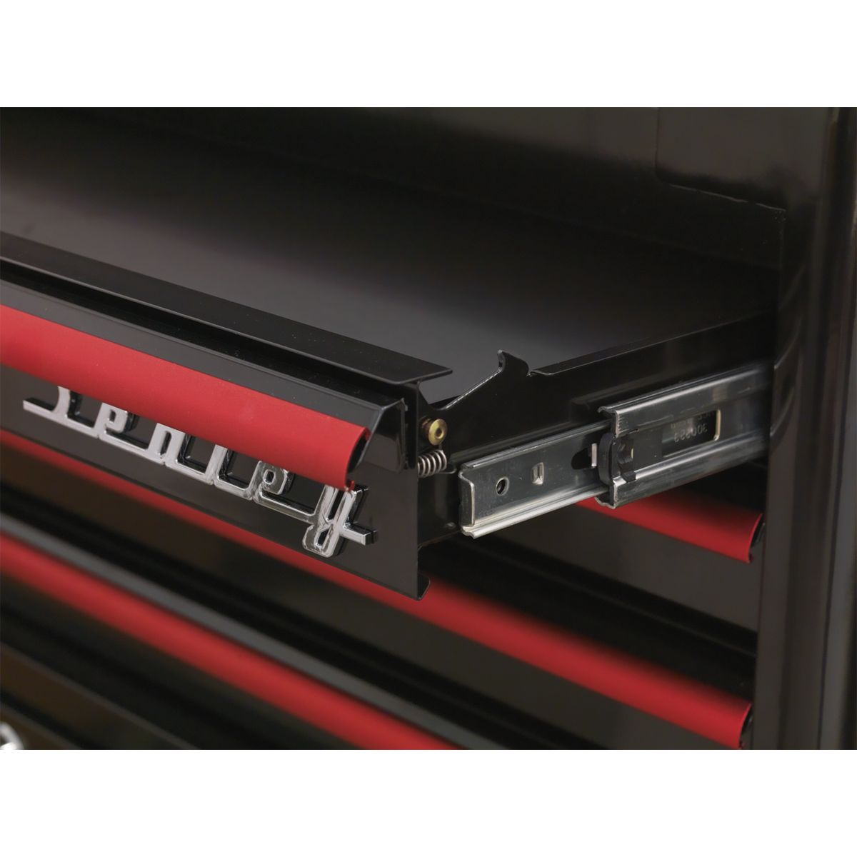 Sealey Premier Retro Style Wide Topchest 10 Drawer - Black with Red Anodised Drawer Pulls - Image 3