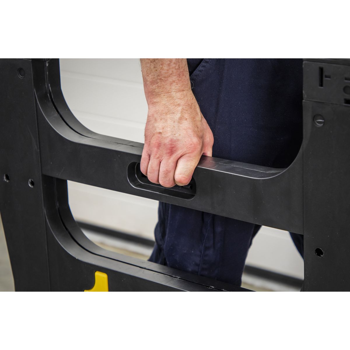 Sealey Heavy-Duty Folding Composite Trestles - Image 2